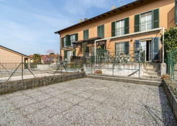 Casa all\'aperto - Villa a Schiera via perlasca/  via don monza
 
18, Bosisio Parini - foto 2