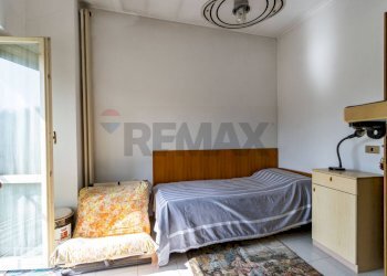 Camera / camera da letto - Villa a Schiera via perlasca/  via don monza
 
18, Bosisio Parini - foto 27