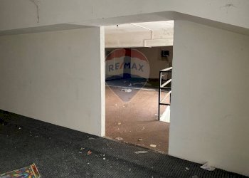 Stanza vuota - Locale Commerciale fonte anticolana
 
8, Fiuggi - foto 12