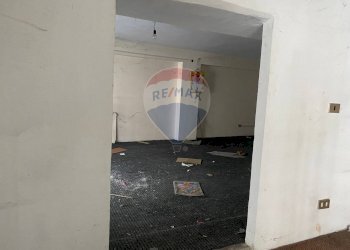 Stanza vuota - Locale Commerciale fonte anticolana
 
8, Fiuggi - foto 14