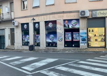 Edificio all\'aperto - Locale Commerciale fonte anticolana
 
8, Fiuggi - foto 4