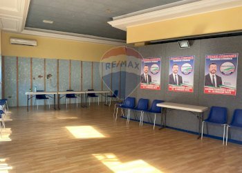 Stanza vuota - Locale Commerciale fonte anticolana
 
8, Fiuggi - foto 11