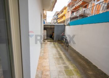 Terrazza - Appartamento Via Fratelli lo schiavo
 
63, Santa Teresa di Riva - foto 10