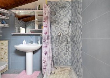 Bagno - Casa indipendente Via Gorizia
 
17, Acireale - foto 22