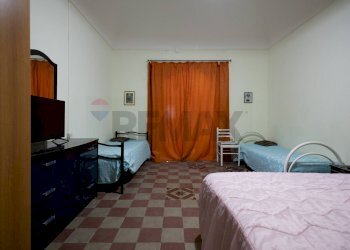 Camera / camera da letto - Casa indipendente Via Gorizia
 
17, Acireale - foto 24