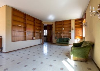 Ricezione / Lobby - Villa Via Alcide de Gasperi
 
21, Sant'Agata Li Battiati - foto 24