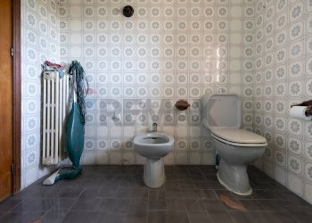 Bagno - Villa Via Alcide de Gasperi
 
21, Sant'Agata Li Battiati - foto 35