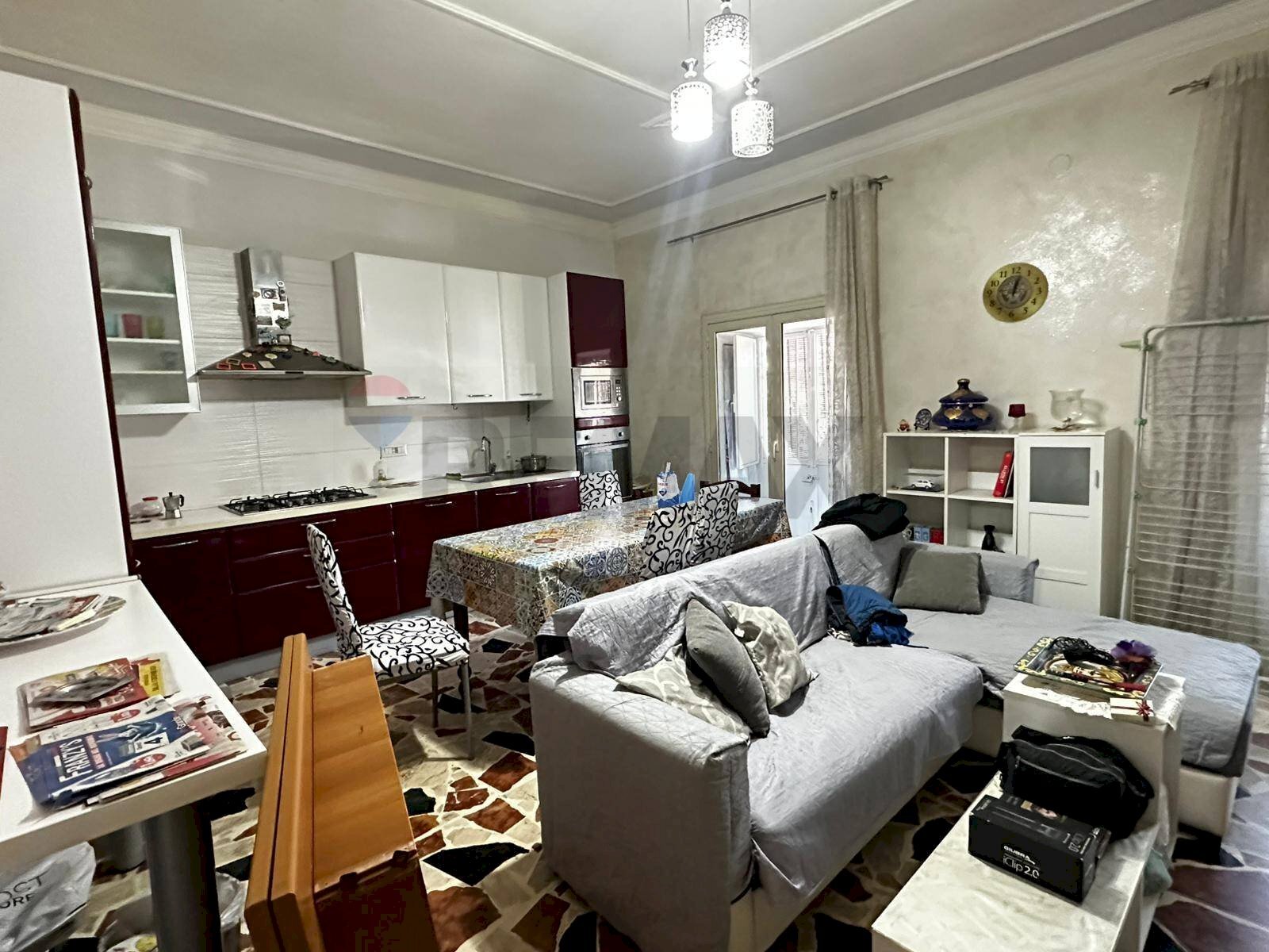 Sala da pranzo - Four-room apartment Via Palermo
727, Catania - photo 2