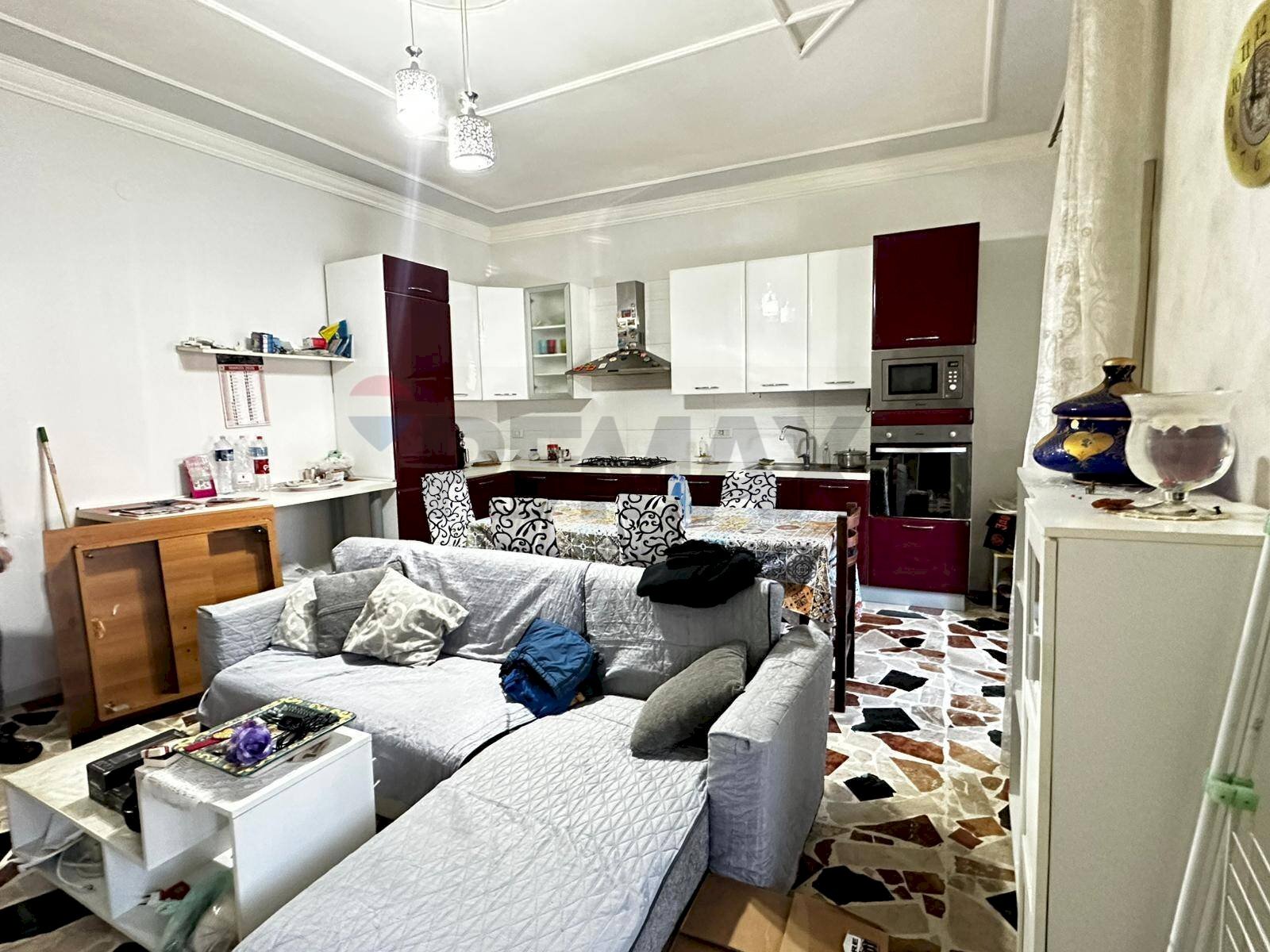 Soggiorno - Four-room apartment Via Palermo
727, Catania - photo 3