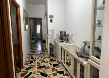 Hall / corridoio - Four-room apartment Via Palermo
 
727, Catania - photo 6