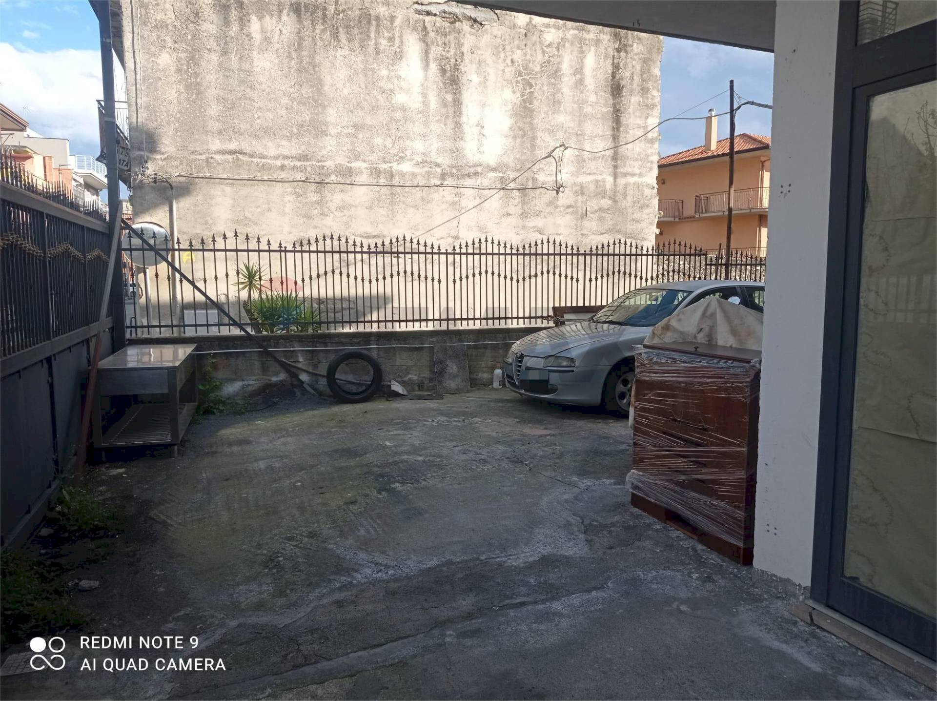 Parcheggio - Commercial Premises via francavilla
 
331, Taormina - photo 3