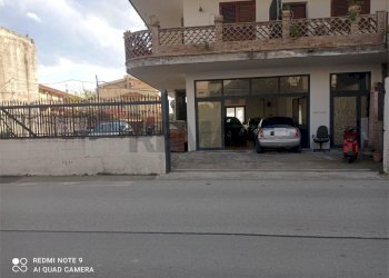 Edificio all\'aperto - Commercial Premises via francavilla
 
331, Taormina - photo 1