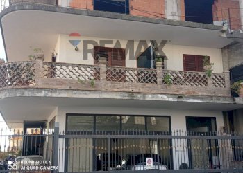 Edificio all\'aperto - Commercial Premises via francavilla
 
331, Taormina - photo 11