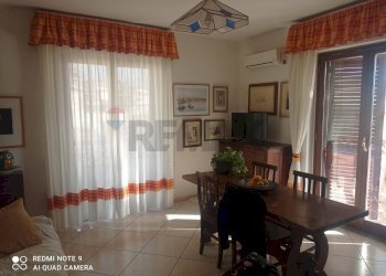 Sala da pranzo - Trilocale via francavilla
 
331, Taormina - foto 2