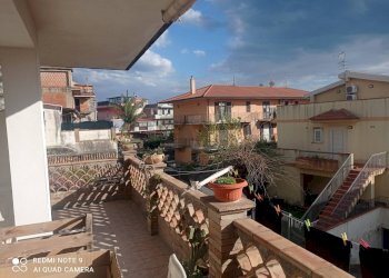 Balcone - Trilocale via francavilla
 
331, Taormina - foto 5