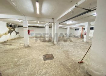 Parcheggio - Magazzino Via Salvatore Aldisio
 
., Catania - foto 14