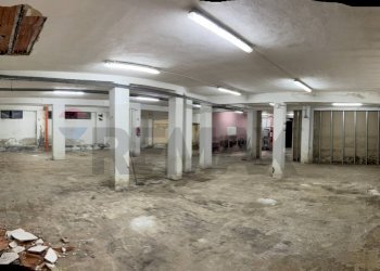 Parcheggio - Magazzino Via Salvatore Aldisio
 
., Catania - foto 15