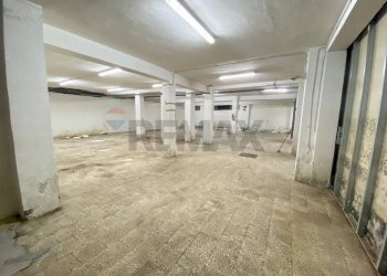 Parcheggio - Magazzino Via Salvatore Aldisio
 
., Catania - foto 16