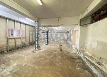 Parcheggio - Magazzino Via Salvatore Aldisio
 
., Catania - foto 22