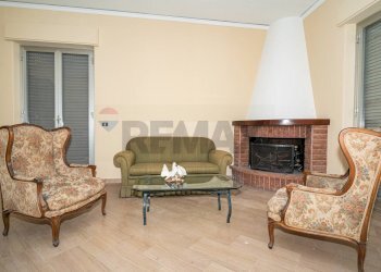 Soggiorno - Casa indipendente via Etnea
 
208, Mascali - foto 29