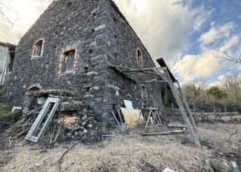 Casa all\'aperto - Terreno agricolo via linguaglossa
 
37, Sant'Alfio - foto 8