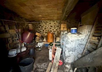 Dispensa di stoccaggio - Terreno agricolo via linguaglossa
 
37, Sant'Alfio - foto 19