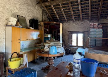 Sala da pranzo - Terreno agricolo via linguaglossa
 
37, Sant'Alfio - foto 31