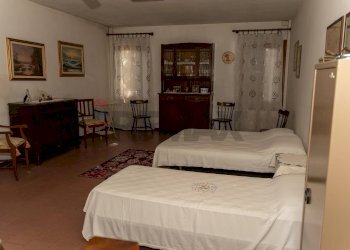 Camera / camera da letto - Locale Commerciale Ceregnano - foto 37