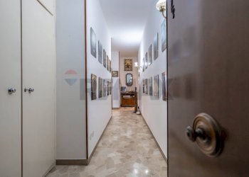 Hall / corridoio - Trilocale Via Ippolito Severi
 
17, Ferrara - foto 13