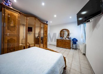 Camera / camera da letto - Three-room apartment Copparo - photo 13