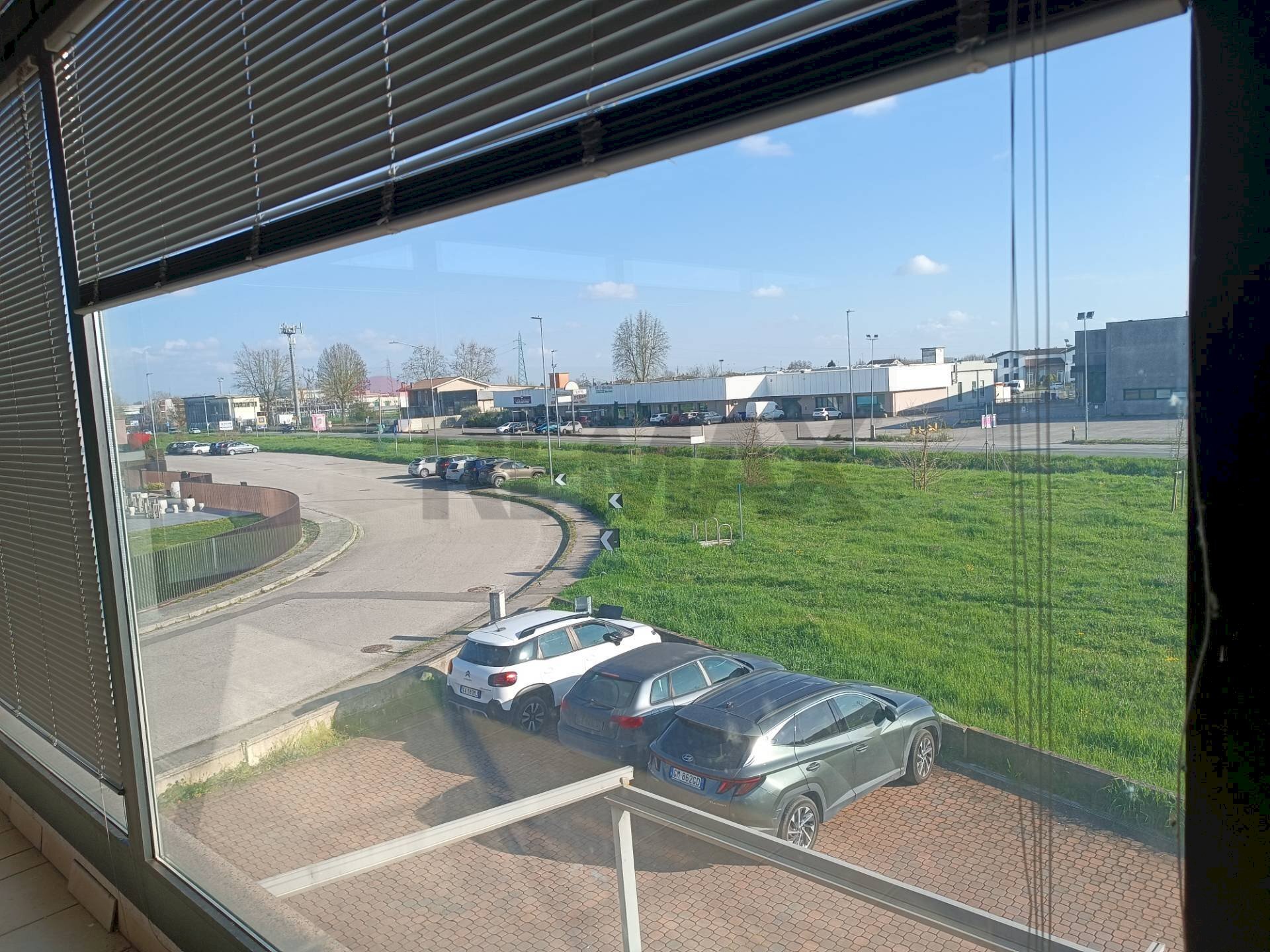 Balcone - Ufficio via Scarsella
 
3, Copparo - foto 3