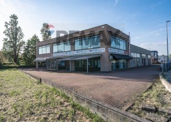 Casa all\'aperto - Office via Scarsella
 
3, Copparo - photo 1