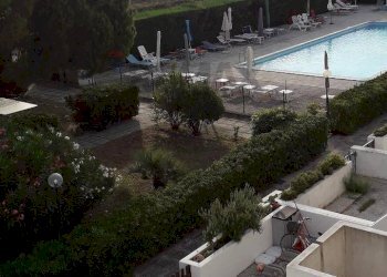 Edificio all\'aperto e piscina - Quadrilocale Porto Viro - foto 22