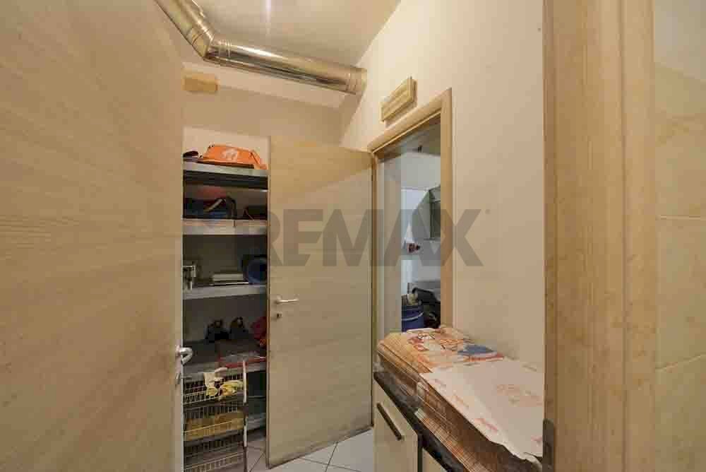 Camera / camera da letto - Locale Commerciale Ferrara - foto 2