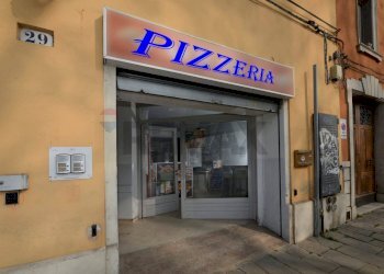 Edificio all\'aperto - Locale Commerciale Ferrara - foto 1