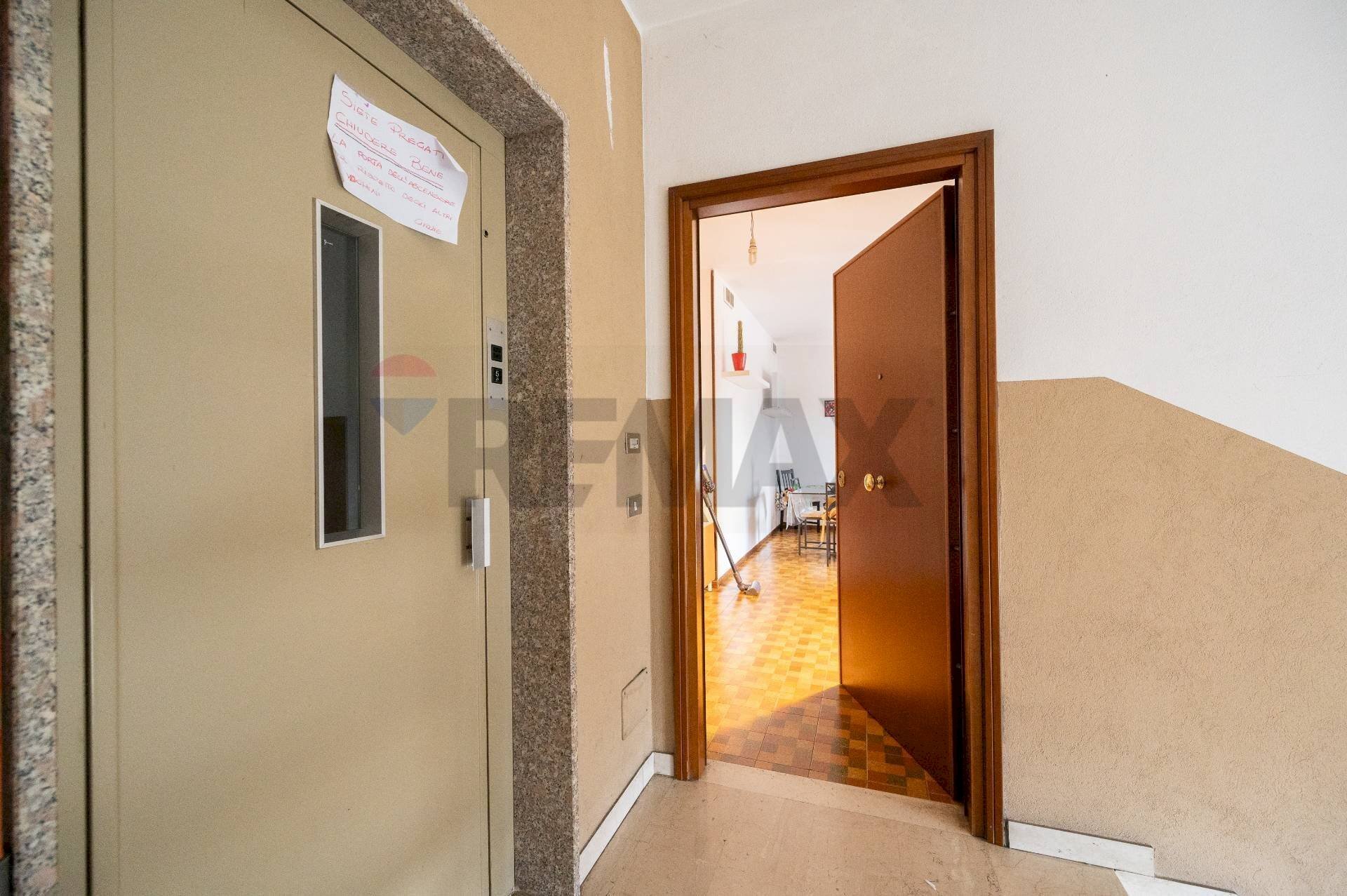 Hall / corridoio - Quadrilocale Carpi - foto 2