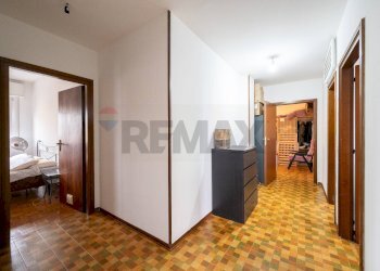 Hall / corridoio - Quadrilocale Carpi - foto 22