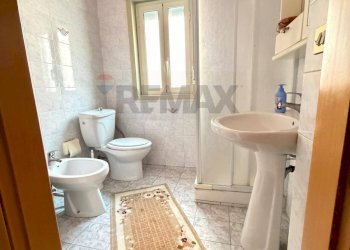 Bagno - Independent house via rovereto
 
34, Lentini - photo 9