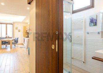 Bagno - Bilocale Via G. Garibaldi
 
80, Palazzolo Acreide - foto 8