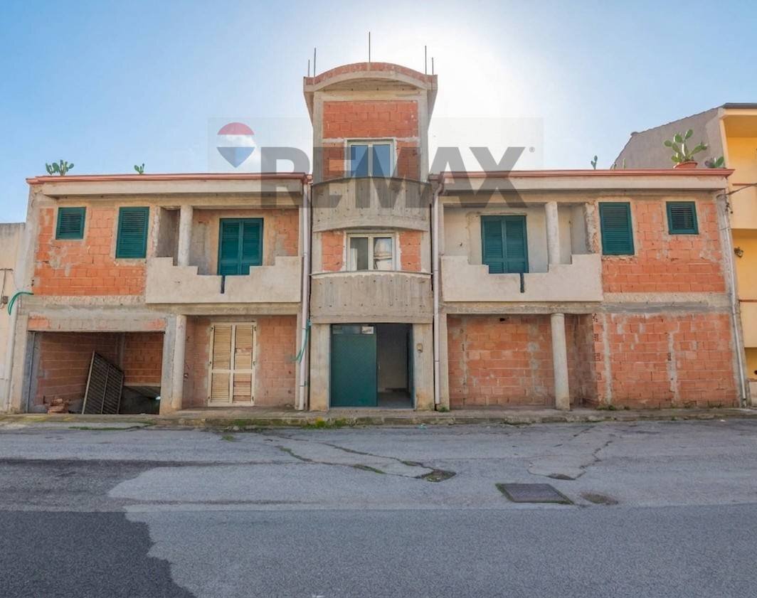 Edificio all\'aperto - Independent house Via Lazio
 
snc, Pachino - photo 1