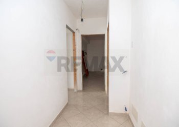 Hall / corridoio - Casa indipendente Pachino - foto 27