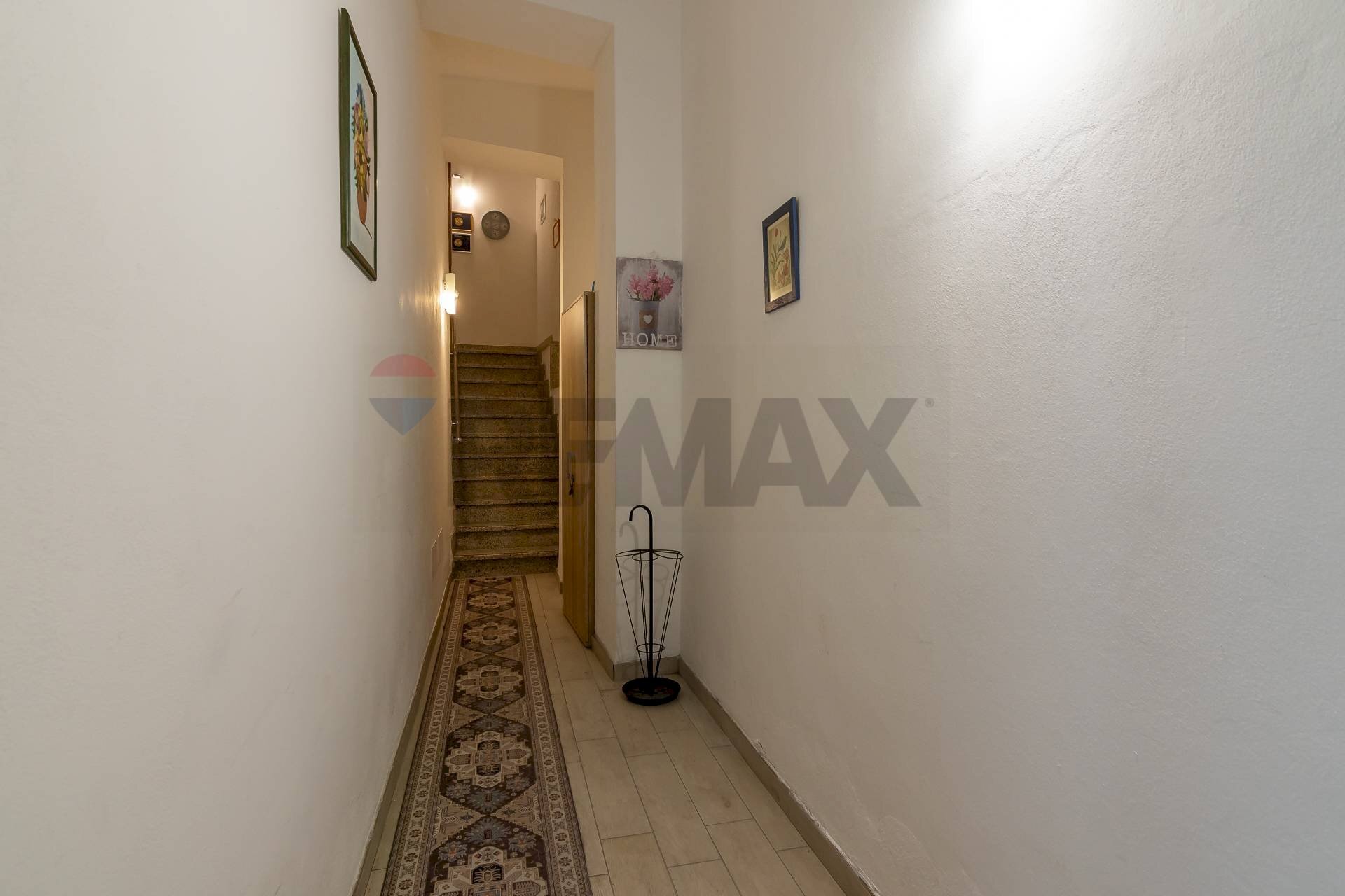 Hall / corridoio - Bilocale Via G. Garibaldi
 
80, Palazzolo Acreide - foto 2