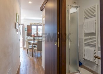 Bagno - Bilocale Via G. Garibaldi
 
80, Palazzolo Acreide - foto 9