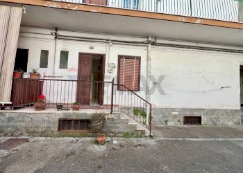 Casa all\'aperto - Bilocale Via Giovanni Antonio Campano
 
198, Napoli - foto 17