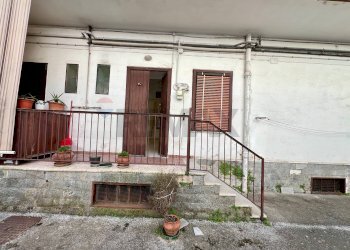 Casa all\'aperto - Bilocale Via Giovanni Antonio Campano
 
198, Napoli - foto 18