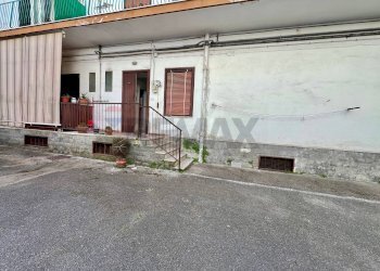 Casa all\'aperto - Bilocale Via Giovanni Antonio Campano
 
198, Napoli - foto 19
