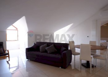 Sala da pranzo - Attico Piazza Vanvitelli
26, Caserta - foto 7