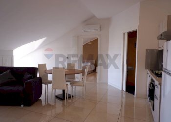 Sala da pranzo - Attico Piazza Vanvitelli
26, Caserta - foto 8