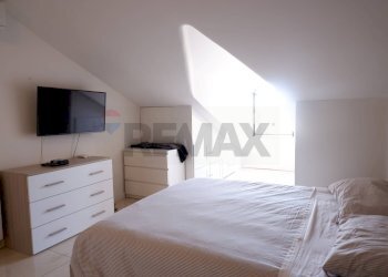 Camera / camera da letto - Attico Piazza Vanvitelli
26, Caserta - foto 17