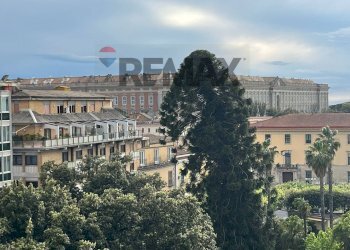Edificio all\'aperto - Attico Piazza Vanvitelli
 
26, Caserta - foto 25